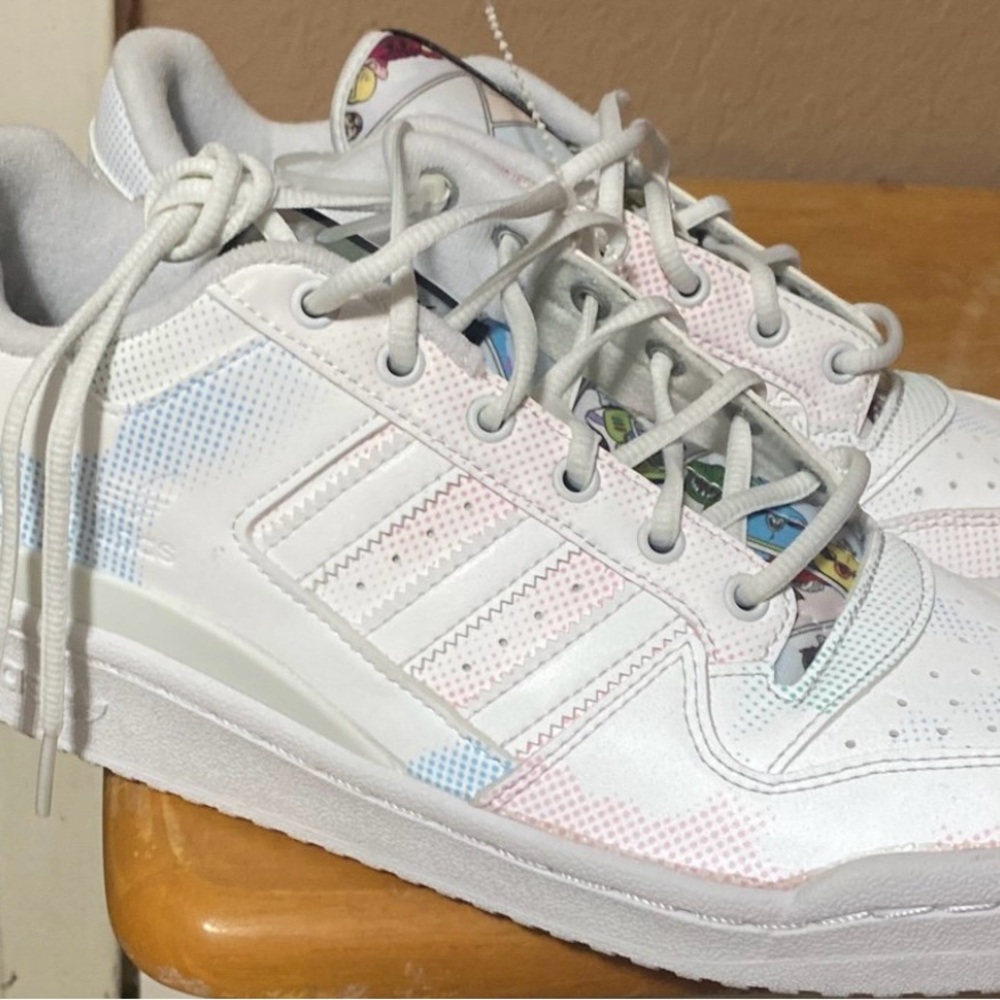 adidas mens Disney Pixar x forum low